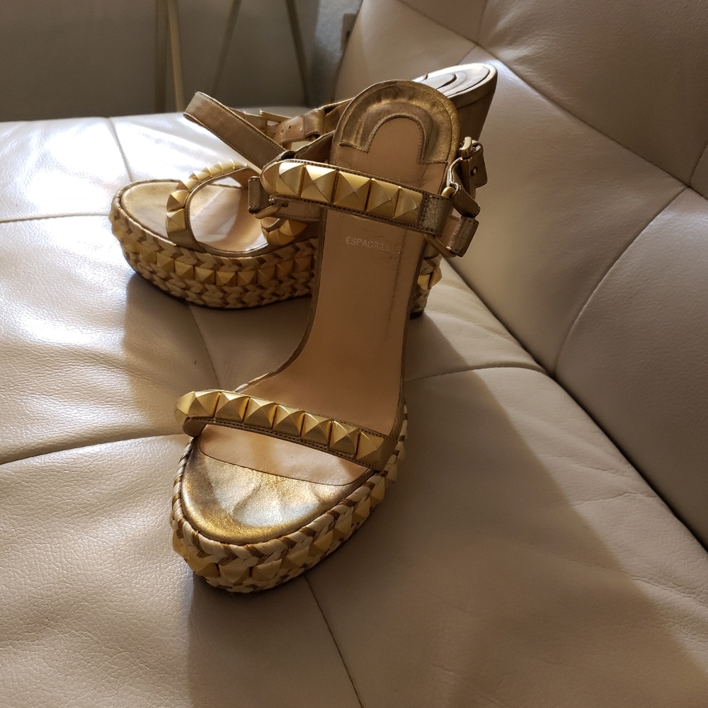 Louis Vuitton red bottoms